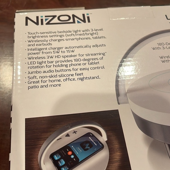 New in box Led Dome Lamp with Wireless Phone Charger and HD Audio Speaker - Picture 8 of 10